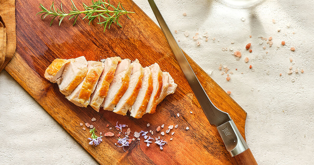 Sous Vide Chicken Breast with Crispy Skin - Perutnina Ptuj