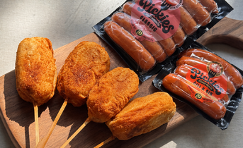 56.1. KOREJSKI HOT DOG S PICKIES KLOBASO