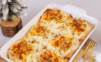 gratinirani kaneloni z mortadelo mocarelo in pistacijami