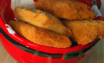 praznicni piscancji kruhovi zvitki2